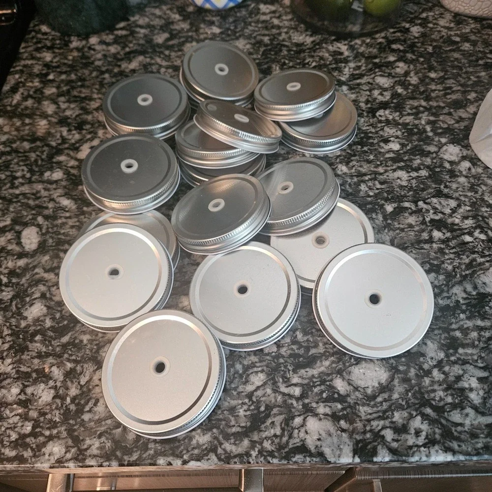 silver-colored tinplate‎ mason jar lids straw silicone center 20pcs
